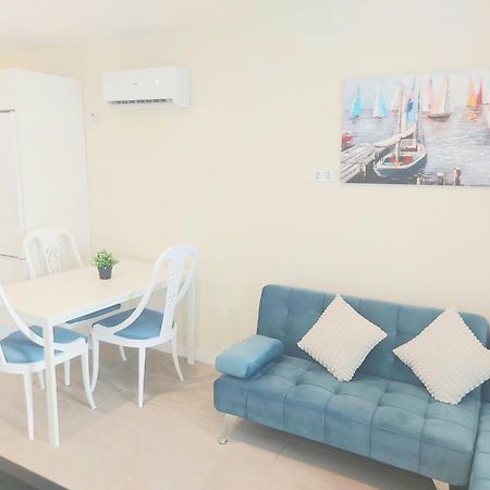 Estudio Luminoso En Puerto Marina Benalmádena Eksteriør bilde